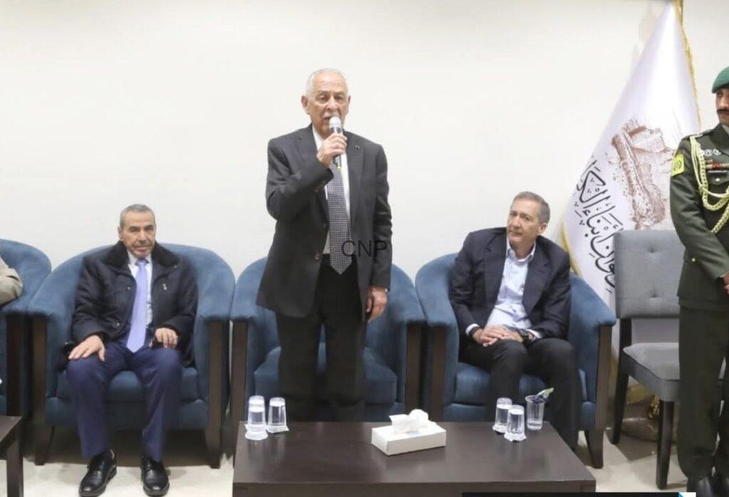مندوبا عن جلالةالملك وولي العهد .. العيسوي يعزي الطراونة والصعوب